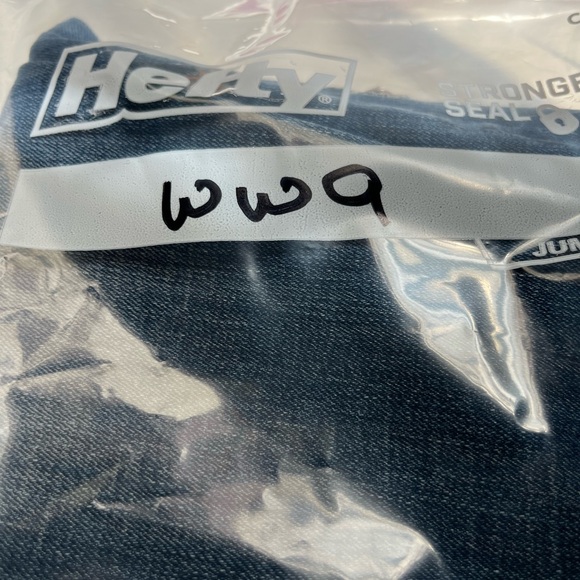 Miss Me Women's Signature Boot Floral Embroidred Jeans Blue White Size 30 - Picture 15 of 16